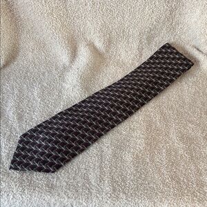 Elegant Black and Red Men's Tie